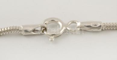 Ezüst(Ag) kígyó nyaklánc köves szív medállal, jelzett, h: 70 cm, 2,8×1,8 cm, bruttó: 7,5 g