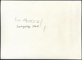 1978 Szentgyörgyi Albert (1893-1986) orvos, biokémikus Budapestre látogatásakor, publikált fotó, 17,...