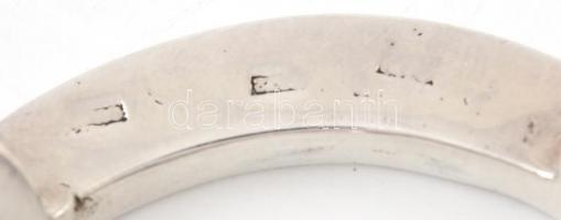 Nagy méretű masszív, ezüst tojás. Szentek és a Szűzanya figurális díszítésével 72 mikron ezüst réteg...