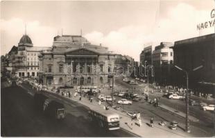 Budapest - 3 db modern városképes lap: Blaha Lujza tér, Nemzeti Színház, villamos, autóbusz, automob...