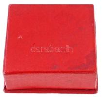 ~1970-1980. "Kisipari Szövetkezet Kiváló Dolgozója" zománcozott jelvény miniatűrrel, tokba...