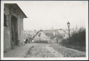 cca 1930 Budapest, Tabán, fotó, 6×9 cm