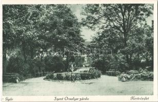 Győr, Szent Orsolya zárda - 4 db régi képeslap képeslapfüzetből: kert, Mária kongregáció oltára, Lép...