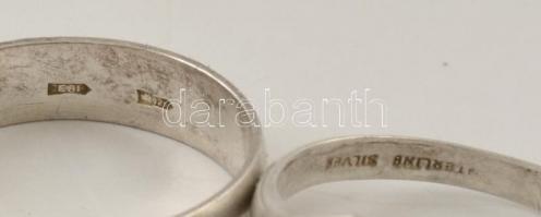 Ezüst(Ag) gyűrű, 2 db, jelzett, méret: 54 és 55, nettó: 3,7 g