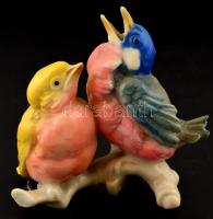 Ens porcelán madárka figura. Jelzett, kézzel festett, apró lepattanással 7 cm