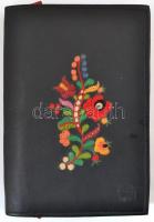 Gobbi Hilda: Közben... Bp., 1982, Szépirodalmi Könyvkiadó, kiadói kartonált papírkötésben, műbőr map...