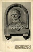 Berzsenyi Dániel képmása, Sződy Szilárd szobrászművész márvány féldomborművű alkotása a Berzsenyi Dániel Reálgimnázium előcsarnokában (15 cm x 9,7 cm)