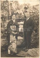 1935 Tokyo, Japanese mand and geisha. S. Kakijima photo (non PC) (EK)