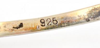 Ezüst(Ag) lornyon, jelzett,  egyik üveg hiányzik, h: 12,5 cm, bruttó: 22,9 g