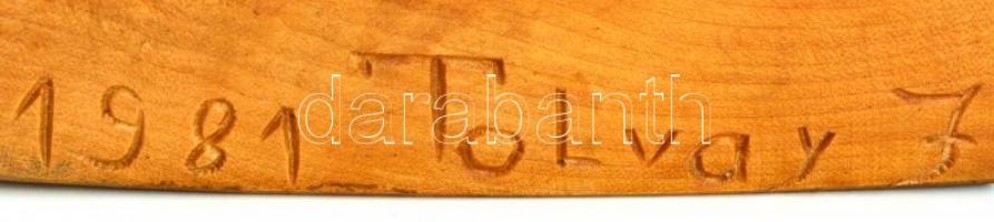 Tolvay J, 1981. jelzéssel: Terhek alatt. Faragott fa. 49 cm