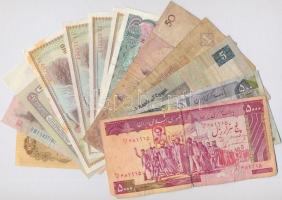 13db vegyes külföldi bankjegy, közte kínai, mongol, iráni bankjegyek, közte Kína / Deviza tanúsítván...