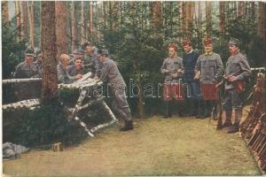 Oesterreich-ungarische Offiziersberatung im russischen Walde / WWI Austro-Hungarian K.u.K. military, officers consulting in the Russian forest