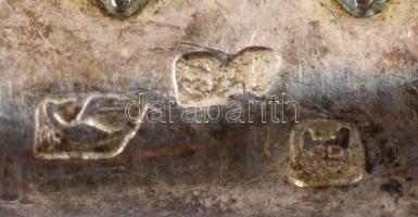 Ezüst(Ag) karkötő, biztonsági lánccal, jelzett, h: 16 cm, nettó: 9,7 f