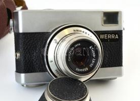 cca 1955 Carl Zeiss Werra 1 kisfilmes fényképezőgép, Tessar 50mm f/2.8 objektívvel, erdeti bőr tokjá...