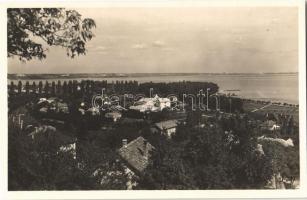 1936 Balatonalmádi, látkép az Öreghegyről, nyaralók, villák