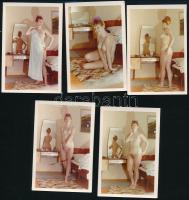 cca 1970-1980 5 db erotikus színes fotó meztelen hölgyről, 10x6 cm