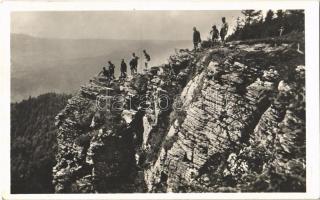 Borszék, Borsec; Bagolyvár. Heiter György udvari fényképész felvétele és kiadása / Cetatea Bufnitelor / limestone cavern