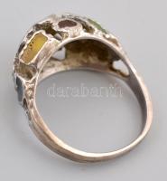 Ezüst (Ag) gyűrű zománc díszítéssel, jelzett, méret: 56 bruttó: 4,5 g