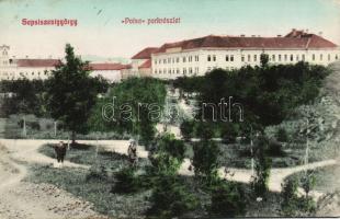 Sepsiszentgyörgy posta parkrészlet