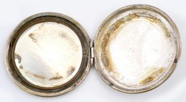 Ezüst (Ag) monogramos púdertartó, jelzett, bruttó: 69,3 g