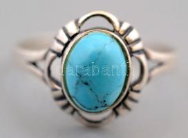 Ezüst(Ag) gyűrű, howlittal, jelzett, méret: 55, bruttó: 1,9 g