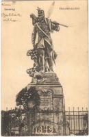 1917 Isaszeg, Honvéd szobor