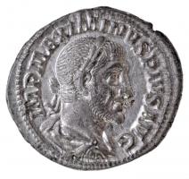 Római Birodalom / Róma / I. Maximinus 235-236. Denár Ag kapszulában (3,10g) T:2 Roman Empire / Rome / Maximinus I 235-236. Denarius Ag IMP MAXIMINVS PIVS AVG / FIDES MILITVM in capsule (3,10g) C:XF RIC IV 7A.