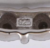 Ezüst(Ag) virágmintás bordázott fülbevalópár, jelzett, d: 2,5 cm, nettó: 6,5 g