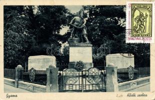 Gyoma Hősök szobra