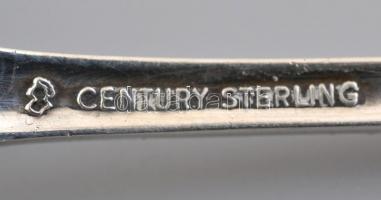 Ezüst(Ag) kagyló formájú kanál, jelzett, h: 15,3 cm, nettó: 29,3 g