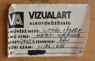 Litkei József (1922-1988): Kerti virágok. Festett bőr kép. Jelzett. 79x54 cm Keretben