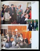 3 db könyv - id. Antall József: Menekültek menedéke. Bp., 1997, Mundus Magyar Egyetemi Kiadó; Nemzet...