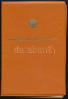 1985 Bp., Magyar Népköztársaság Minisztertanácsa által kiállított érdemérem adományozó oklevél, Lázá...