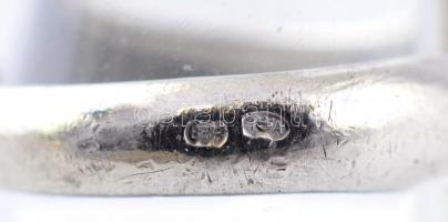 Ezüst(Ag) gyűrű, cirkónia kővel, jelzett, méret: 49, bruttó: 5,4 g