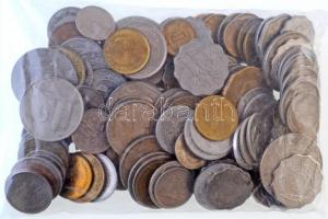 Vegyes 152db-os közel- és távol-keleti érme tétel T:vegyes Mixed 152pcs of Middle- and Far Eastern coin lot C:mixed