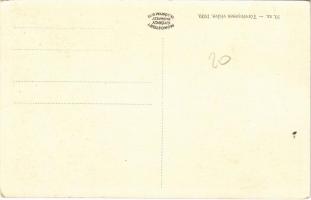 Balatonkenese, Hősök szobra  (EK)