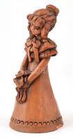Lány virággal, kerámia figura, jelzés nélkül, lepattanásokkal, m: 17,5 cm