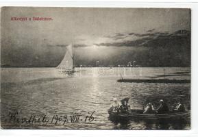 Alkonyat a Balatonon