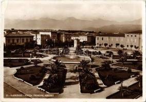 1937 Viareggio, Piazza Principe Amedeo / general view, garden, photo by Vera Fotografia (EK)
