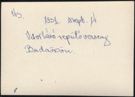 1931 Vitorlázó repülőverseny Budaörsön, hátoldalon feliratozott fotó, 6×8 cm