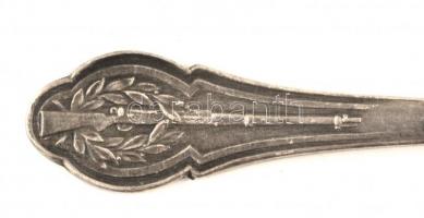 Lövész díszkanál, jelzett, h: 14 cm