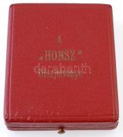1918. HONSz (A Hadirokkantak, Hadiözvegyek és Hadiárvák Országos Nemzeti Szövetsége) zománcozott, ar...