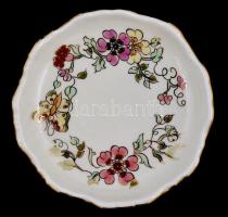 Zsolnay pillangó mintás hamutál és vázácska. Kézzel festett, jelzett, hibátlan. d: 12 cm, m: 7 cm