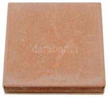 NSZK/Németország 26db-os vegyes kitűző, jelvény, közte sok DLV (Német Könnyűatlétikai Szövetség) jel...