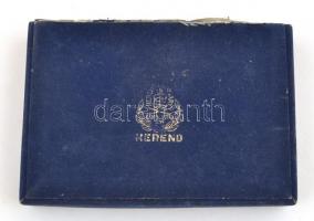 Herendi "Vác Dunai Cement- és Mészmű" feliratú porcelán tálka, kézzel festett, jelzett, hi...