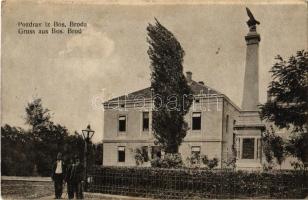 1918 Brod, Bosanski Brod; Spomenik / heroes statue (Rb)