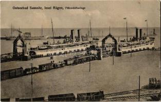 Sassnitz (Ostseeebad), Insel Rügen, Fährschiffanlage / port, ships (EB)