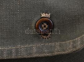 cca 1920-1930 Katonai vagy szanitéc hálózsák, bakelit gombokkal