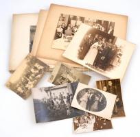 cca 1920-1940 Vegyes fotó tétel, 22 db, nagyrészt csoportképek, fotók, fotólapok, fotók kartonon, közte Kredátus Károly fotóival is, változó állapotban, 8x12 cm és 17x23 cm közötti méretben.