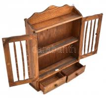 Fa fali szekrényke, 32×29×7,5 cm